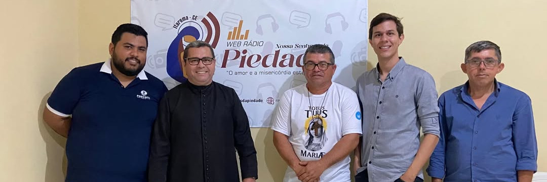 Hoje, 22 de dezembro de 2024, tivemos a alegria de recebermos a benção inaugural de nossa WebRádio Nossa Senhora da Piedade.